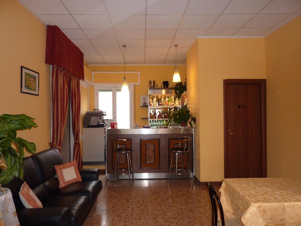 Hotel Corso Sanremo Exterior foto